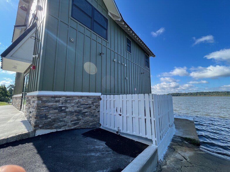 More Photos Of 97 Sand Shore Rd, Budd Lake Restaurant For Sale