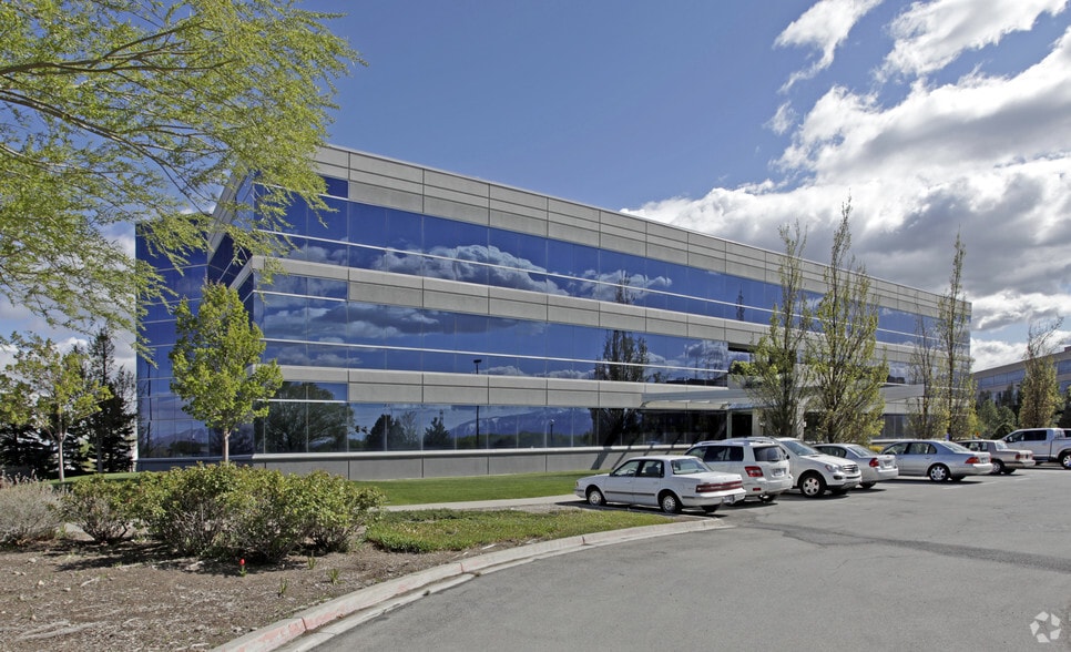 Primary Photo Of 2850 Decker Lake Dr, West Valley Unknown For Lease