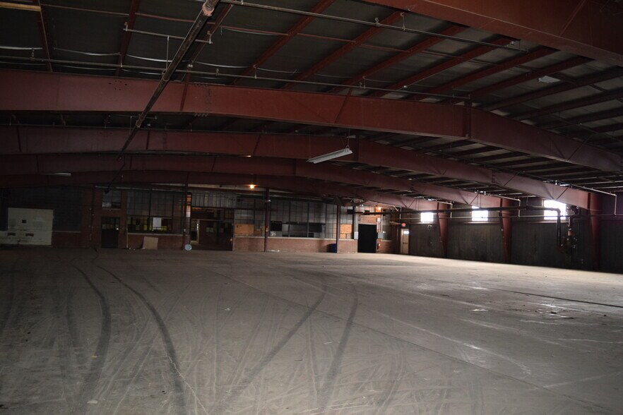 More Photos Of 9 Elm St, Owego Manufacturing For Lease