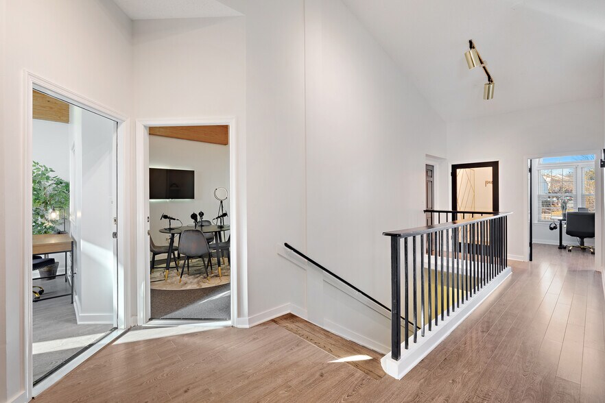 More Photos Of 8301-8323 Cherry Ln, Laurel Medical For Lease