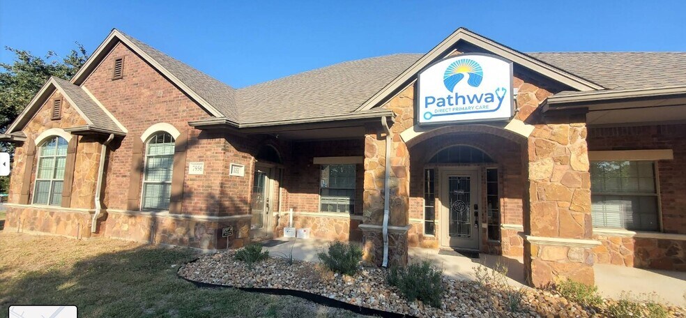 More Photos Of 7956 Davis Blvd, North Richland Hills Medical For Lease