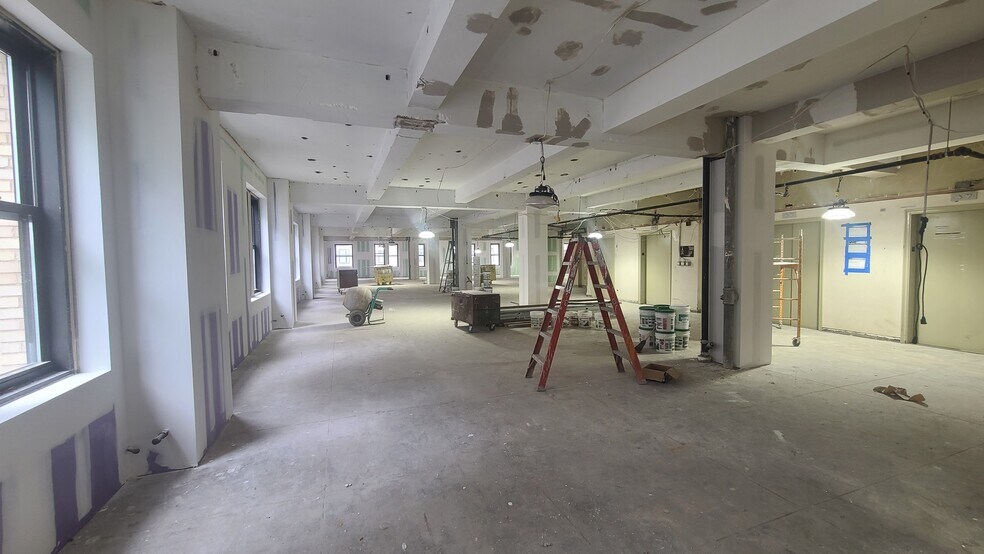 More Photos Of 111 John St, New York Office For Lease