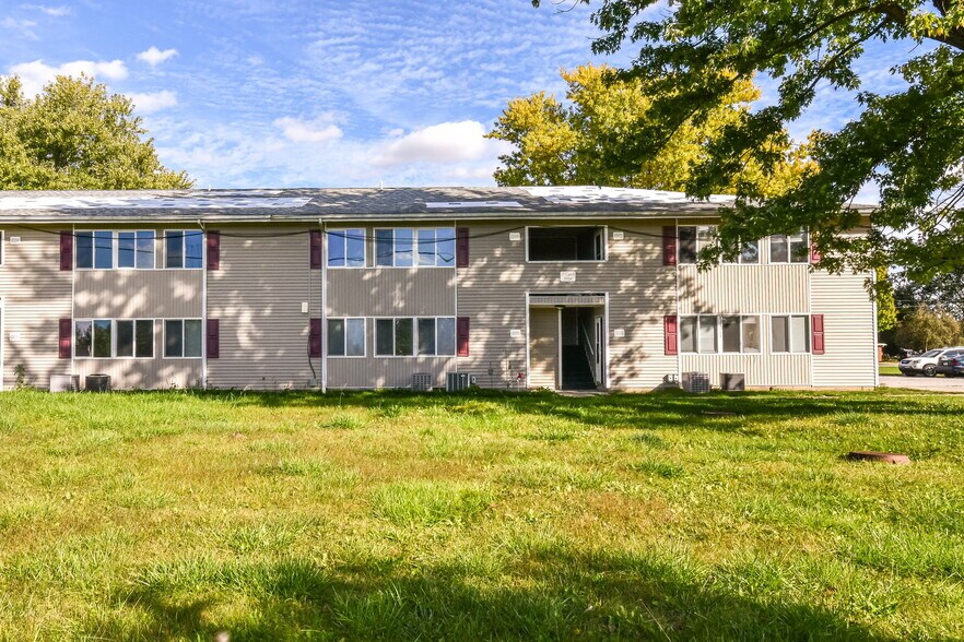 More Photos Of 2171 S 300 E, Kokomo Apartments For Sale