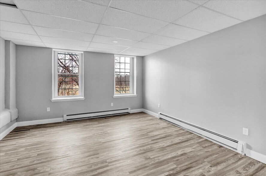 More Photos Of 2693 W Philadelphia Ave, Oley Multifamily For Sale