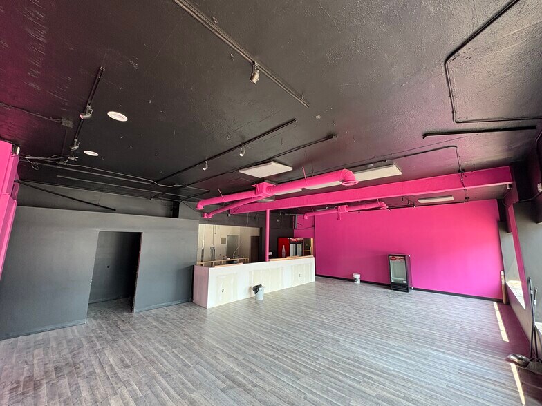 More Photos Of 1135 E Evans Ave, Denver Storefront For Lease