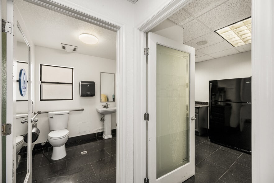 More Photos Of 1201 W Holt Blvd, Ontario Auto Dealership For Sale