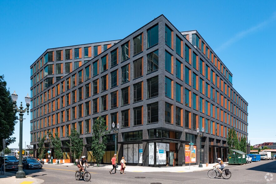 More Photos Of 1250 NW 9th Ave, Portland Office For Lease