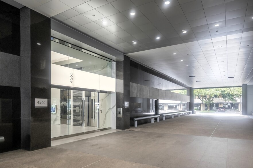 More Photos Of 4265 San Felipe St, Houston Coworking Space