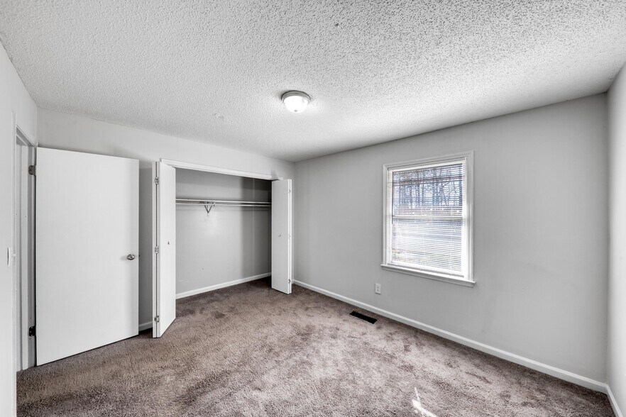 More Photos Of 3656 Browns Bridge Rd, Gainesville Apartments For Sale