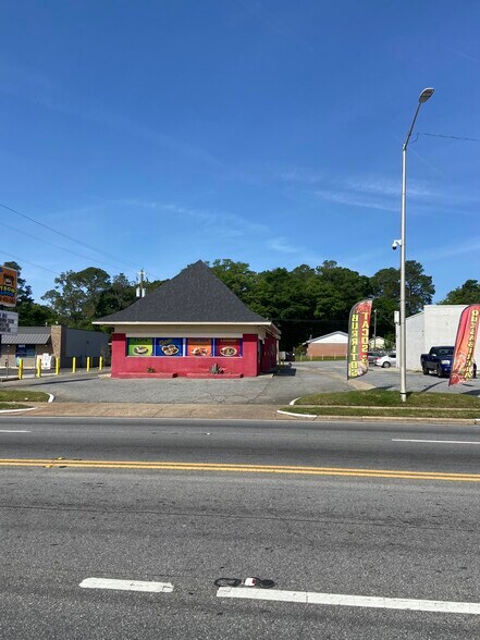 More Photos Of 703 S Slappey Blvd, Albany Freestanding For Sale