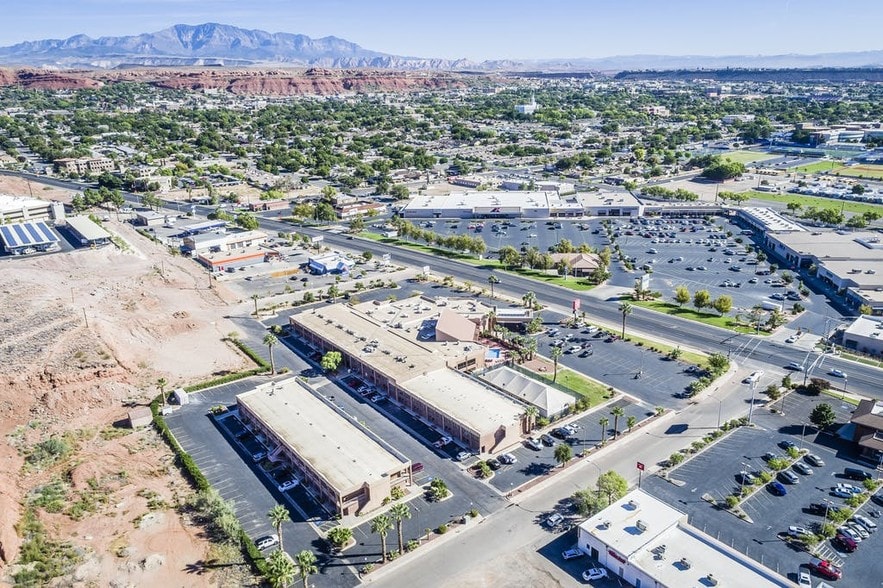 More Photos Of 850 S Bluff St, Saint George Hotel For Lease