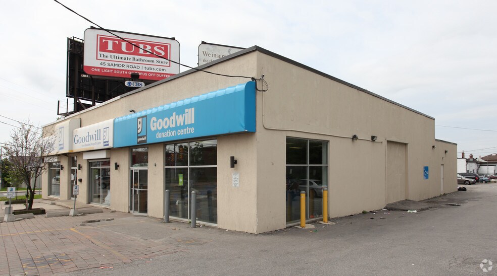 More Photos Of 3302 Dufferin St, Toronto Storefront For Lease