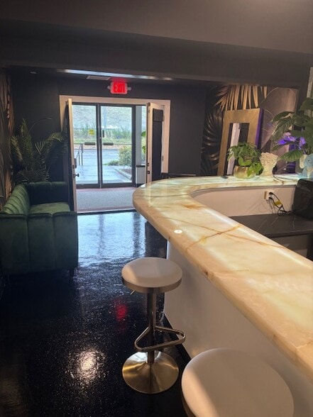 More Photos Of 6430 Tacoma Mall Blvd, Tacoma Storefront Retail Office For Lease