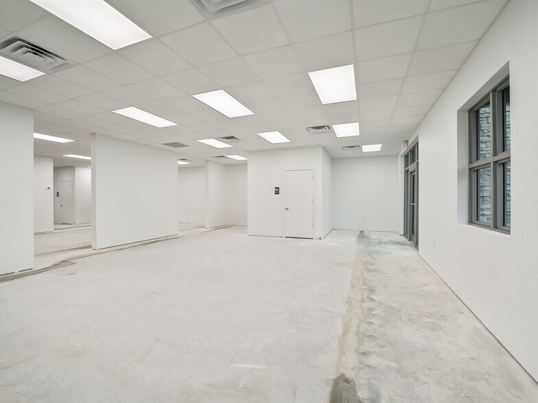 More Photos Of 871-801 Highway 466, Lady Lake Unknown For Lease