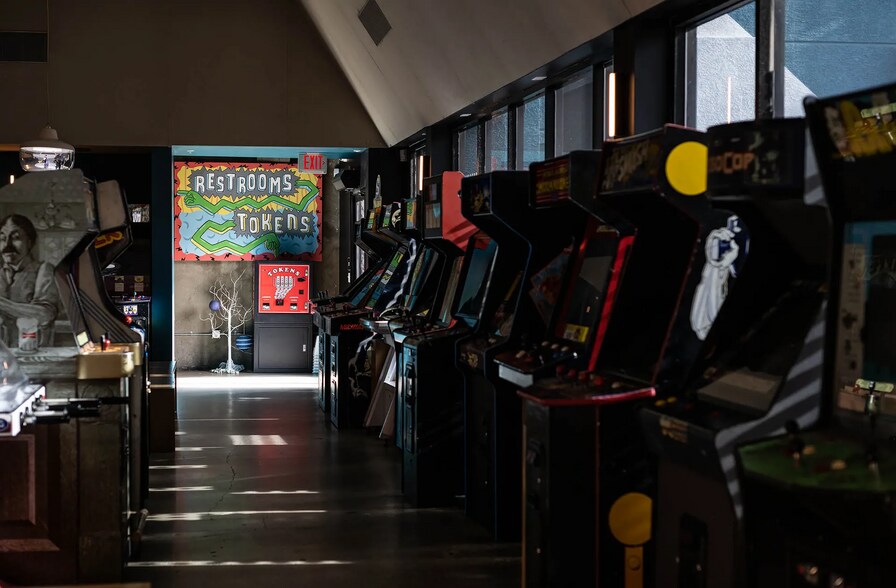 More Photos Of 1371-1397 W Sunset Blvd, Los Angeles Storefront Retail Residential For Lease