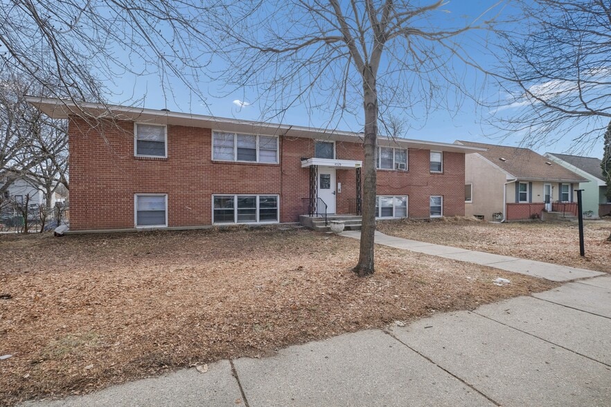 More Photos Of 4525 4th Ave S, Minneapolis Apartments For Sale