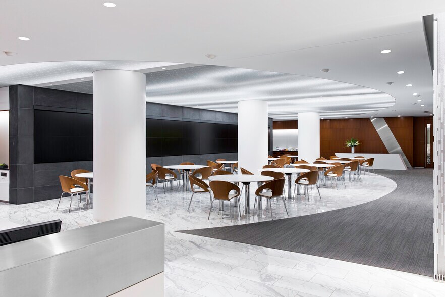 More Photos Of 2445 M St NW, Washington Office For Lease