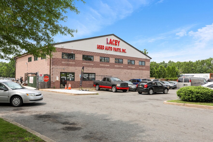 More Photos Of 602 N Main St, Lanoka Harbor Auto Repair For Sale