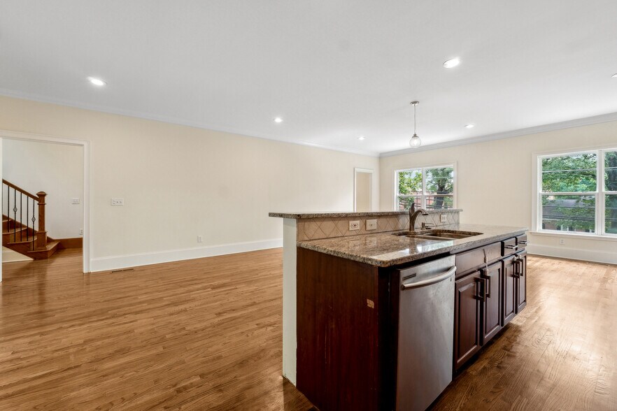More Photos Of 1303 N Druid Hills Rd NE, Brookhaven Office Residential For Sale