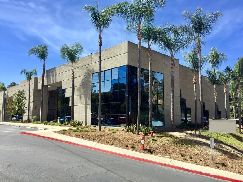 More Photos Of 8525 Camino Santa Fe, San Diego Warehouse For Lease
