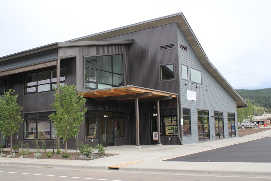 Primary Photo Of 245 Town Center Ave, Big Sky Storefront Retail Residential For Lease