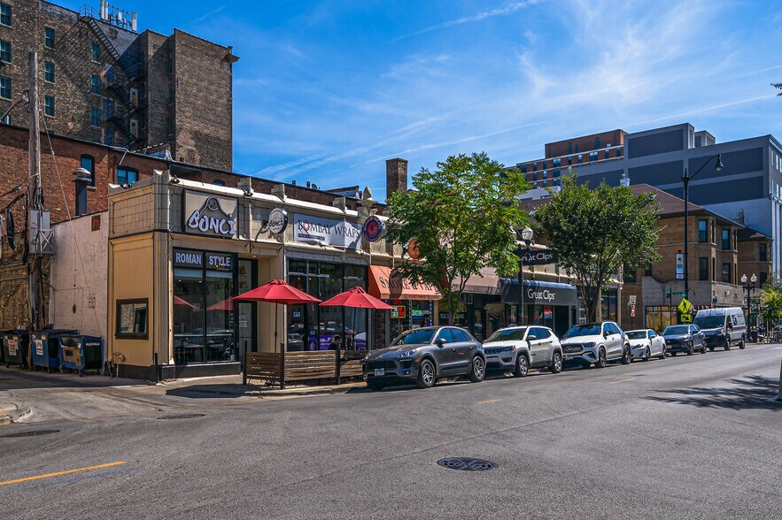 More Photos Of 3139 N Broadway St, Chicago General Retail For Sale
