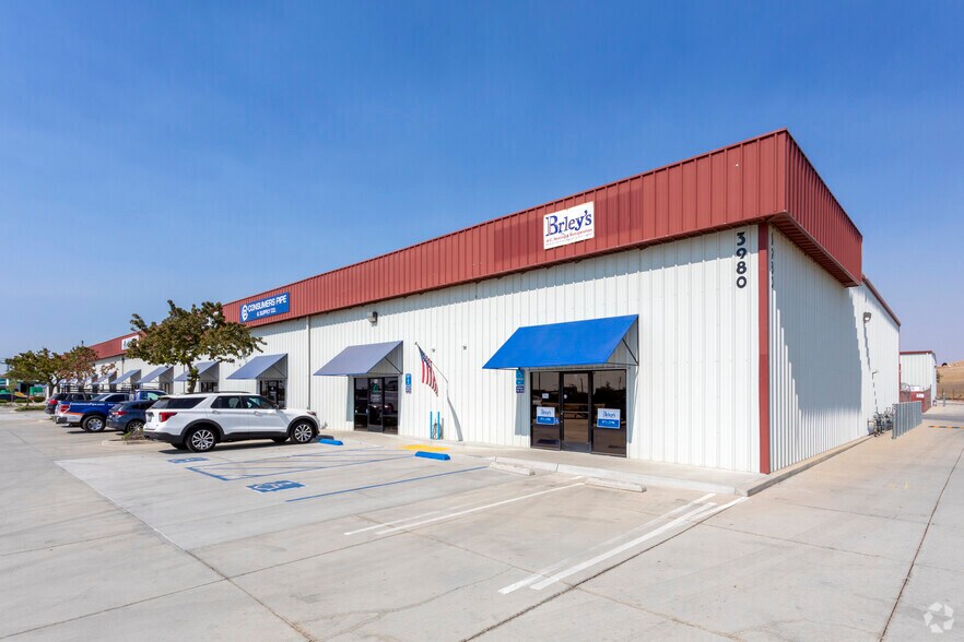 More Photos Of 3980 Saco Rd, Bakersfield Manufacturing For Lease