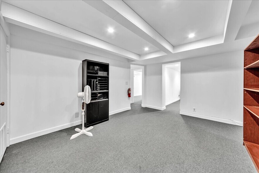 More Photos Of 500 NE 25th St, Pompano Beach Flex For Lease