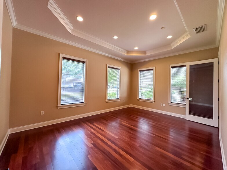 More Photos Of 1611 Harden Blvd, Lakeland Office For Lease