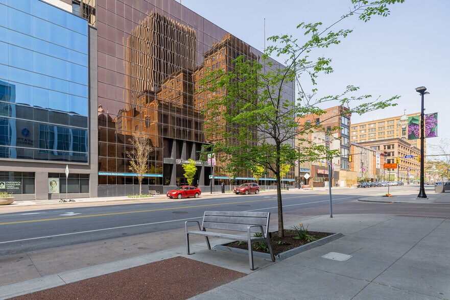 More Photos Of 125 E Main St, Rochester Hotel For Lease