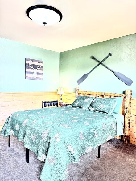 More Photos Of 1665 Whisper Ridge Rd, Ashton Hotel For Sale