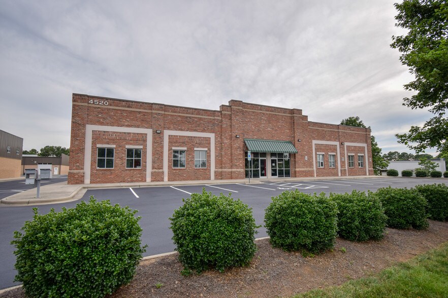More Photos Of 4526 Westinghouse Blvd, Charlotte Unknown For Lease