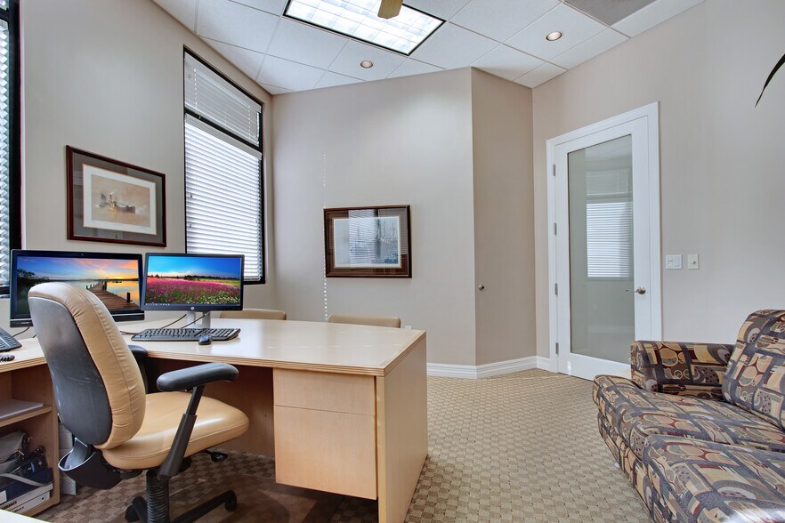 More Photos Of 2169 E Warner Rd, Tempe Office For Sale