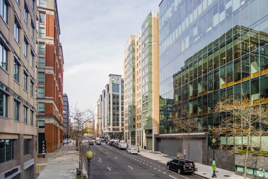 More Photos Of 1150 K St NW, Washington Apartments For Lease