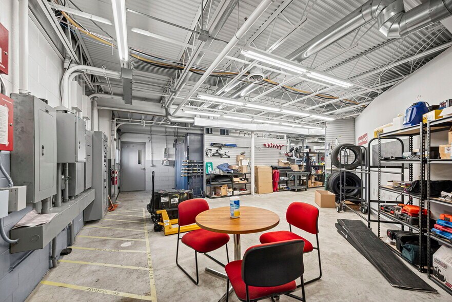 More Photos Of 3960 State Road 38 E, Lafayette Auto Dealership For Sale