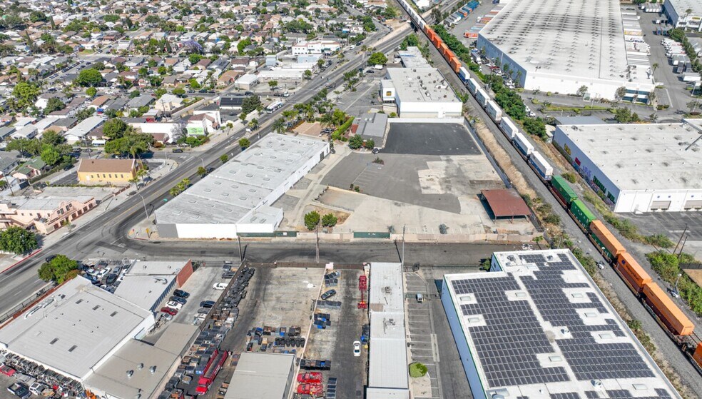 Primary Photo Of 8226 Whittier Blvd, Pico Rivera Warehouse For Lease