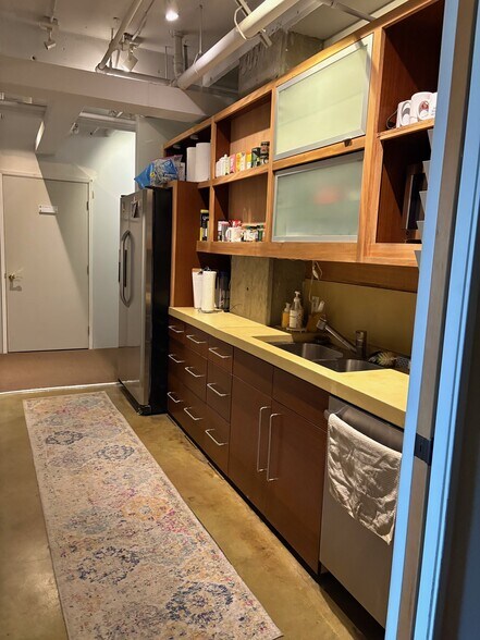 More Photos Of 65 W Dayton St, Pasadena Coworking Space