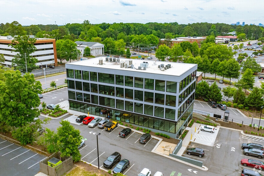 More Photos Of 4109 Wake Forest Rd, Raleigh Medical For Lease