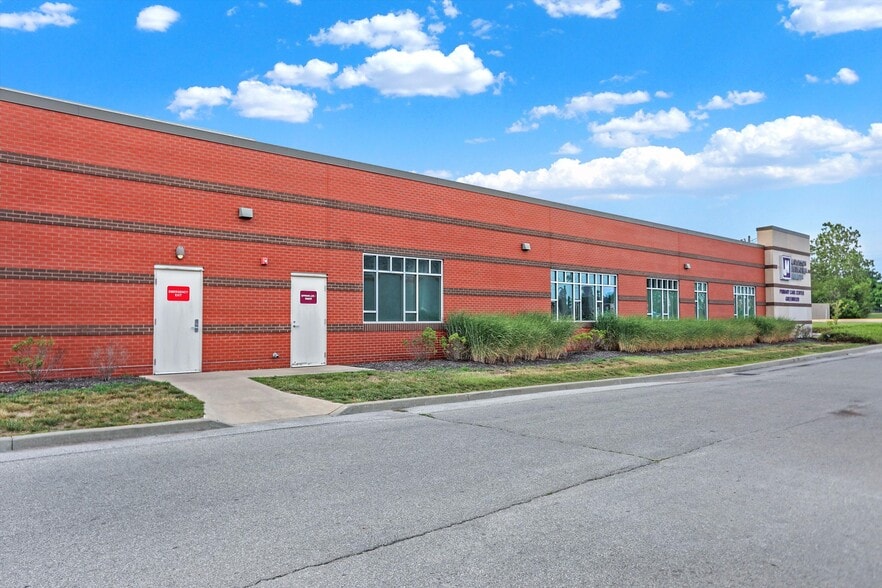 More Photos Of 1000 S US Highway 31, Greenwood Medical For Sale
