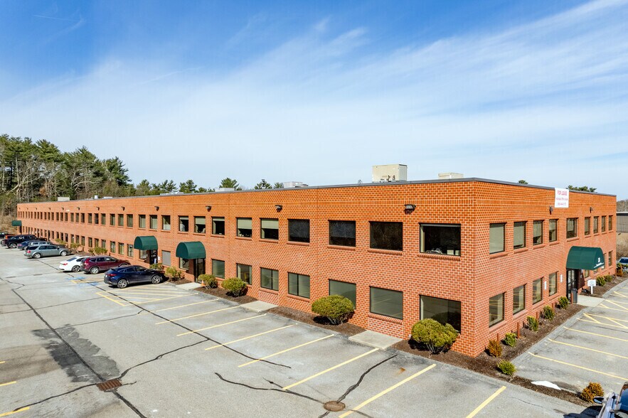 More Photos Of 28 Riverside Dr, Pembroke Research And Development For Lease