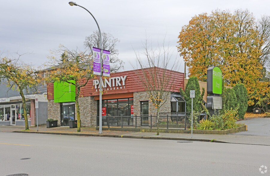 Primary Photo Of 425 6th St, New Westminster Restaurant For Sale