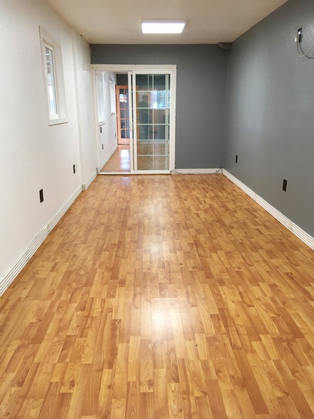 More Photos Of 7522-7524 Walnut Dr, Citrus Heights Freestanding For Sale