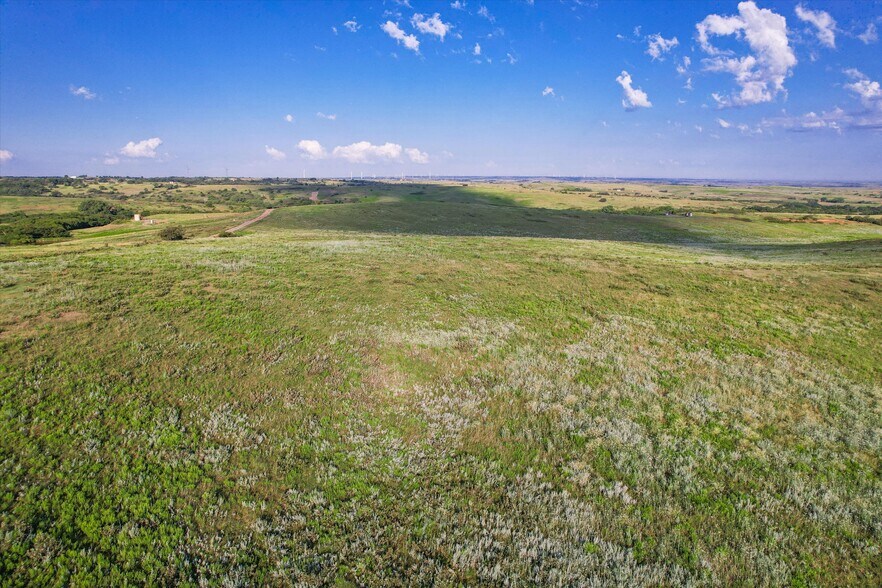 More Photos Of 10807 N 1960 Rd, Elk City Land For Sale