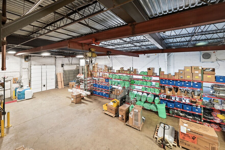 More Photos Of 11 Cotters Ln, East Brunswick Warehouse For Sale