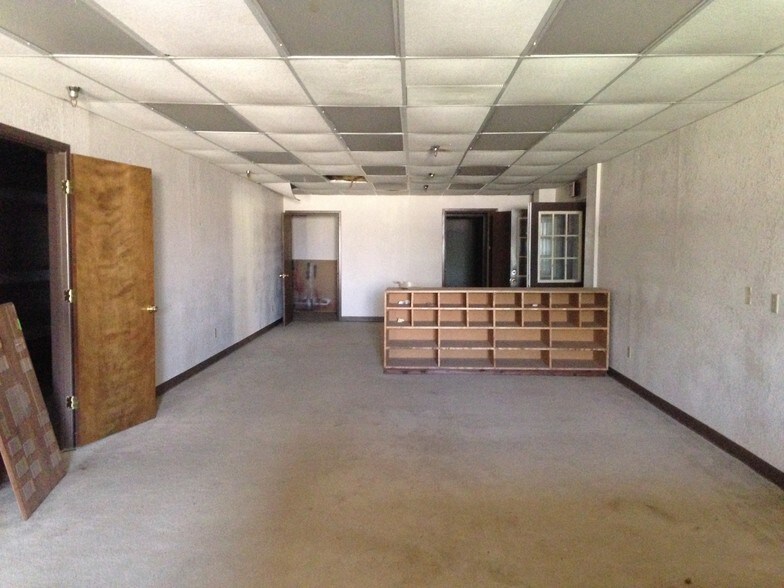 More Photos Of 9709 7th Dr, Lubbock Loft Creative Space For Lease