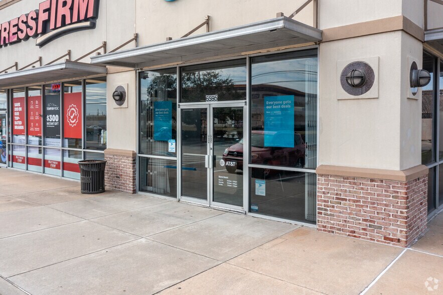 More Photos Of 6501-6887 Highway 6 N, Houston Unknown For Lease
