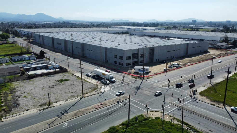 Primary Photo Of 752 N Tippecanoe Ave, San Bernardino Warehouse For Lease