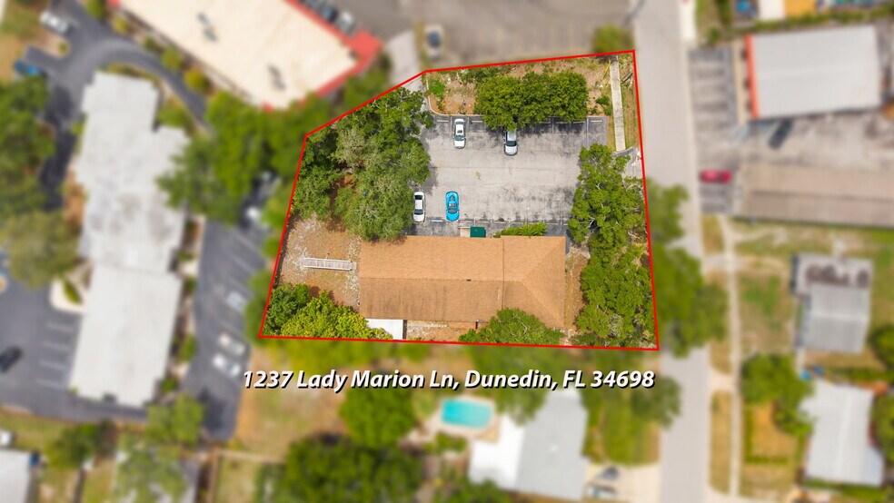 More Photos Of 1237 Lady Marion Ln, Dunedin Office For Lease