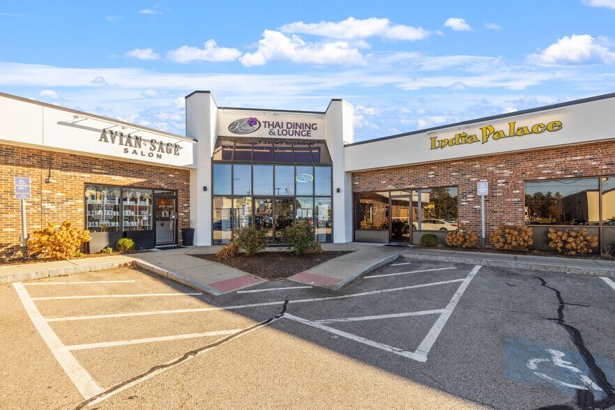 More Photos Of 493 Amherst St, Nashua Freestanding For Lease