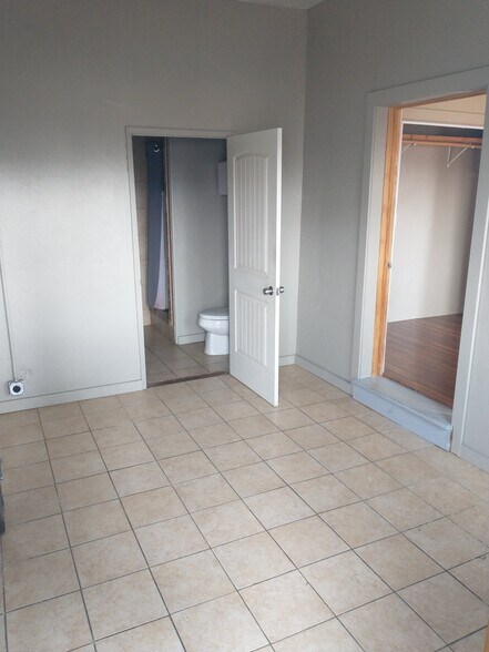 More Photos Of 2297 Dallesport Rd, Dallesport Freestanding For Lease